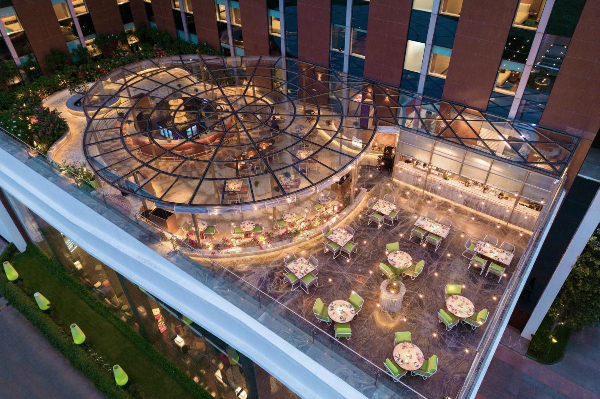 Aloft Bengaluru Outer Ring Road Hotel Екстериор снимка