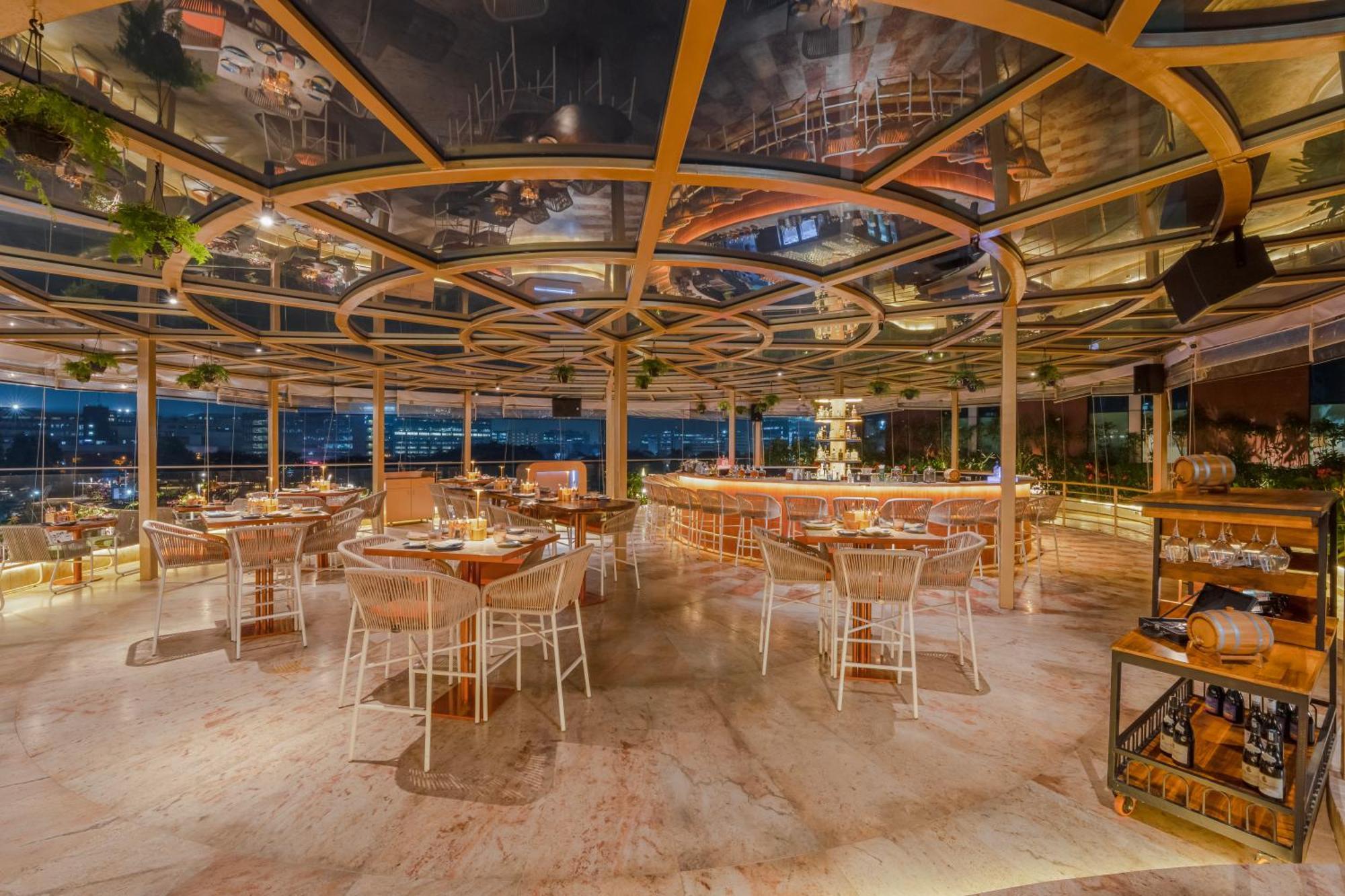 Aloft Bengaluru Outer Ring Road Hotel Екстериор снимка