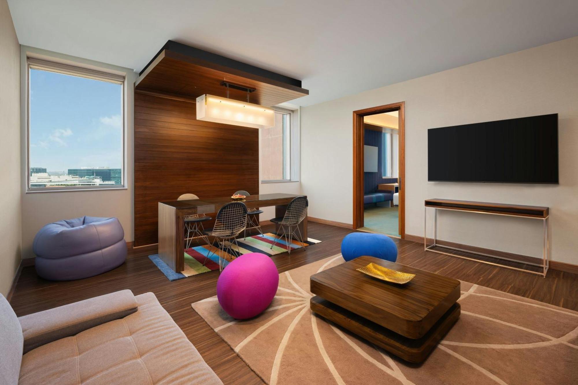 Aloft Bengaluru Outer Ring Road Hotel Екстериор снимка
