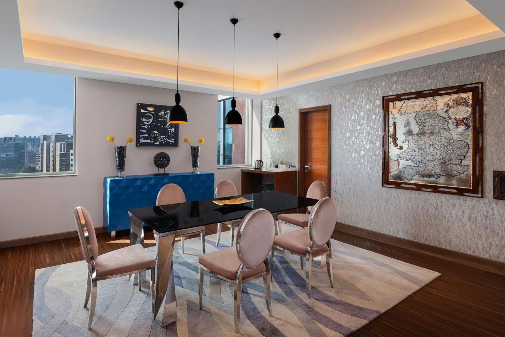 Aloft Bengaluru Outer Ring Road Hotel Екстериор снимка